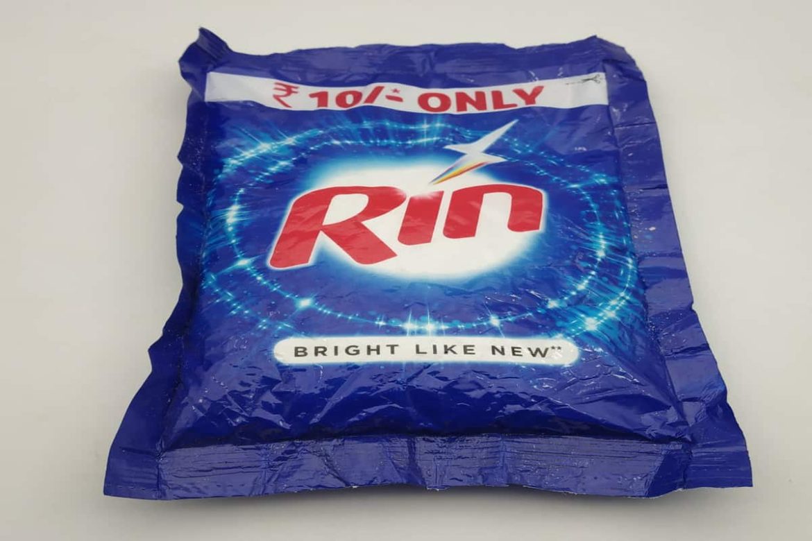 Rin Detergent Powder (Machine Powder) Makes Clothes Bright Shinny Leaves No Lather